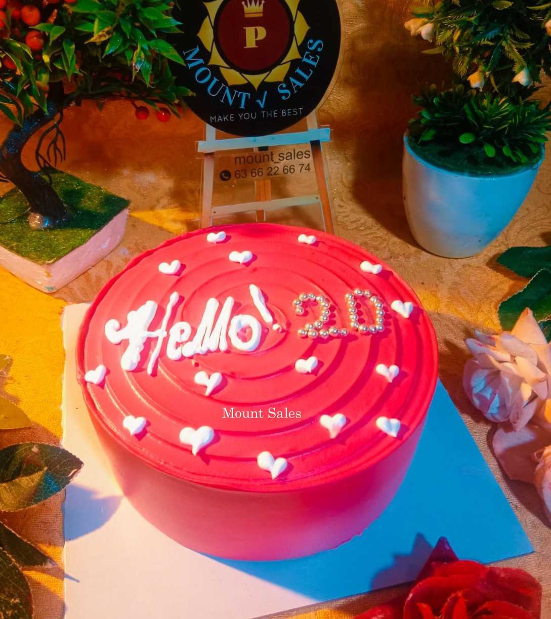 Premium RED N White Velvet Cake